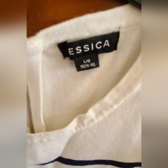 Peplum short sleeve sweater top - Picture 3 of 11